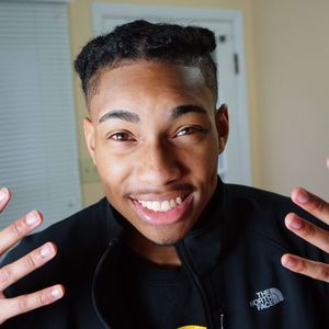 Meet your Posher, Cameron